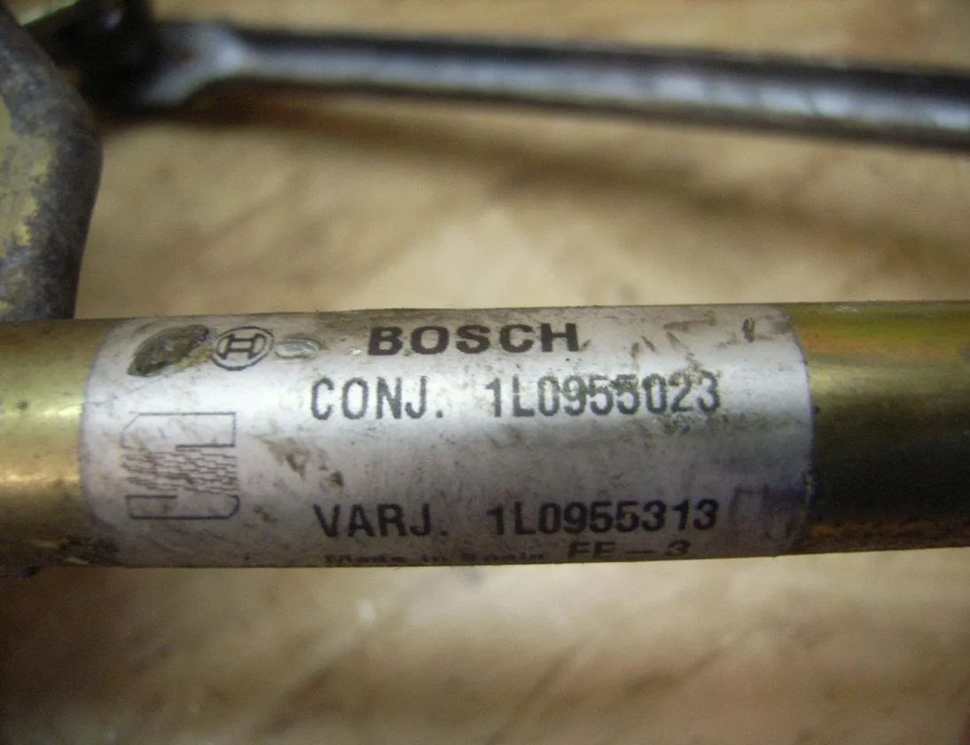 SEAT Toledo 1 generation (1991-1999) Front Windshield Wiper Mechanism 1L0955023,1L0955313 21177392