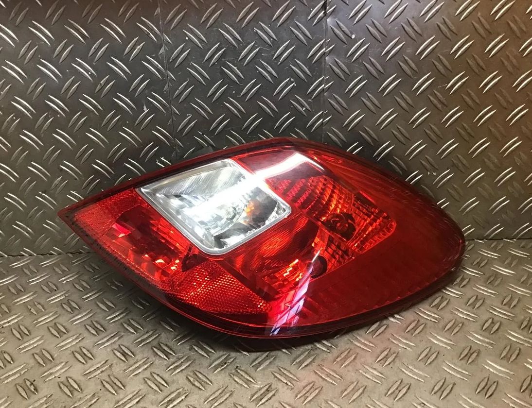 OPEL Corsa D (2006-2020) Rear Right Taillight Lamp 13269051,89318821 32826730
