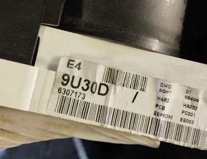 NISSAN Note 1 generation (2005-2014) Rýchlosťomer 9U30D 21039016