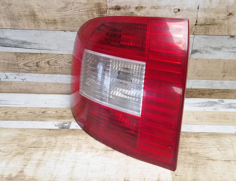 FIAT Multipla 1 generation (1999-2010) Ľavé zadné koncové svetlo 27550102 30753176