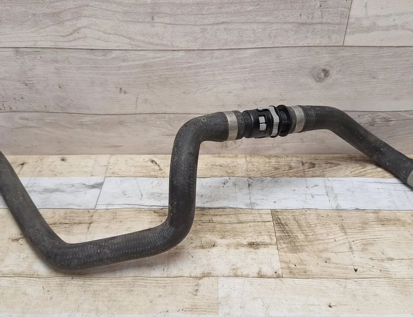 VOLVO V40 2 generation (2012-2020) Chladiace hadice 31319140 33088783