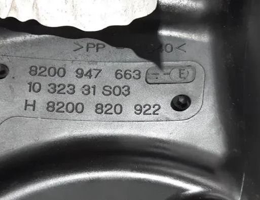 RENAULT Scenic 3 generation (2009-2015) Vzduchový filter Box 8200947663,1032331S03 26968847