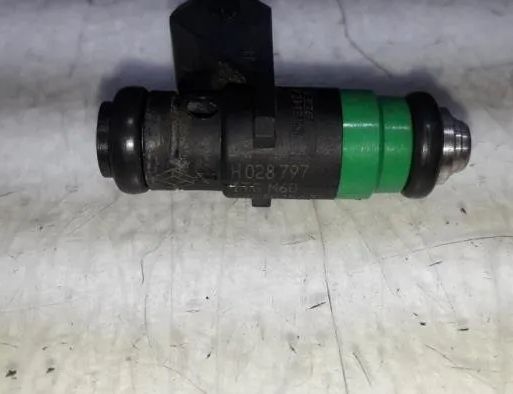 RENAULT Laguna 2 generation (2001-2007) Palivový vstrekovač ITGM60,H028797,8200028797,5223B15432 26997521
