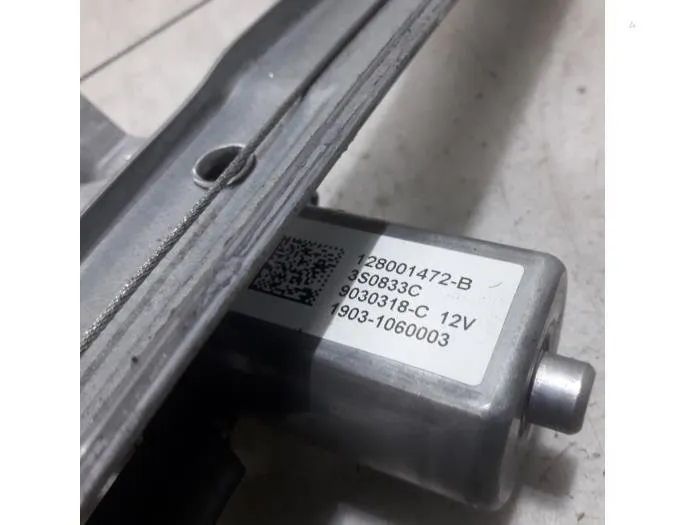 RENAULT Clio 4 generation (2012-2020) Regulátor okna ľavých predných dverí 807213867R,807213867R0 27369250