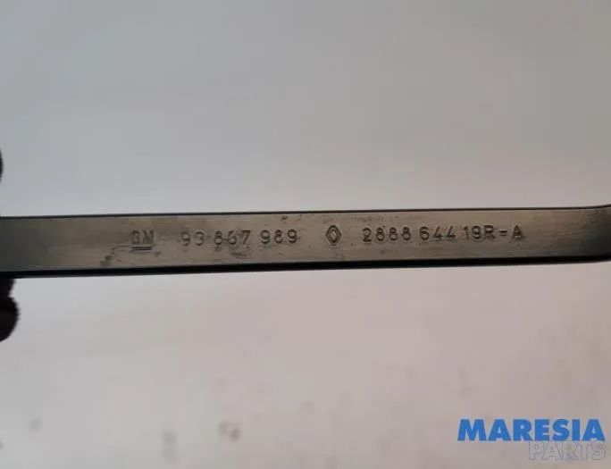 RENAULT Trafic 3 generation (2014-2023) Predné stierače 288864419R,288904882R 27392827