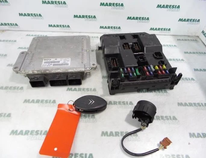 CITROËN C5 1 generation (2001-2008) Engine Control Unit ECU 9640938680,6580H6,0281011524,9652183880,1940J7 27655245