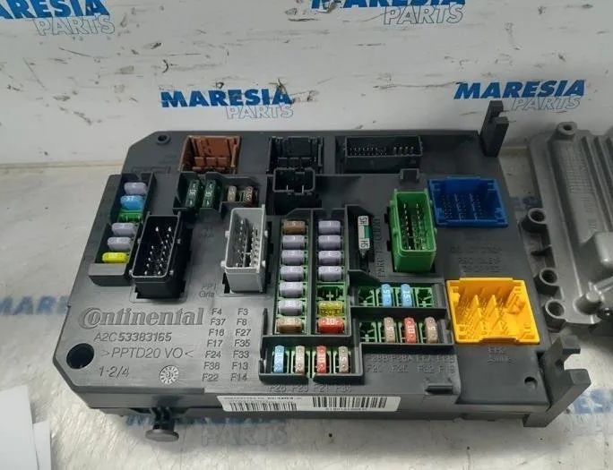 CITROËN C4 2 generation (2010-2024) Riadiaca jednotka motora 9666729580,9677031180,1039S47138,0281017862,6580YR,6580YS,194496 27656027