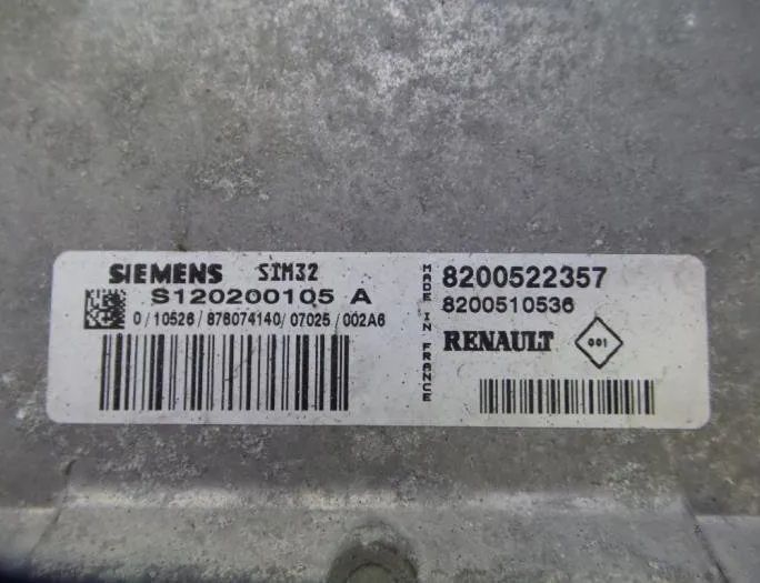 RENAULT Clio 3 generation (2005-2012) Engine Control Unit ECU 8200522357,8200510536,S120200105A 27656149