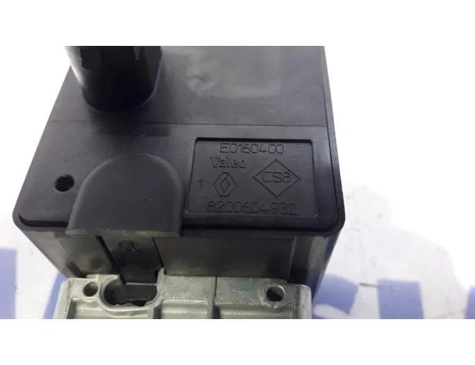 RENAULT Scenic 3 generation (2009-2015) Блок управления двигателем 285909828R,8200604932,237100777R,237101478R,180067143,284B17288R 27656311