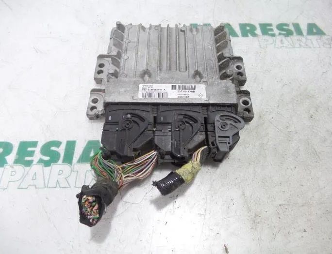 RENAULT Scenic 2 generation (2003-2010) Riadiaca jednotka motora 237100037R,237104451R,237101478R,S180067143 27657609