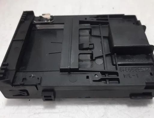 RENAULT Scenic 3 generation (2009-2015) Riadiaca jednotka motora 285909828R,237104073R,237103328R,237104817R,284B12059R,487004399,237103243R,S180158107,S1800180060,744266429 27657787