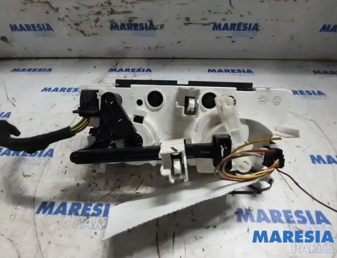 PEUGEOT 308 T7 (2007-2015) Klimatizačná jednotka T1000220K,6452G1 27742050