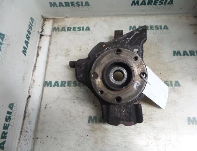 FIAT Punto 2 generation (1999-2003) Other Body Parts 7608131,51782549,46528901 27742735