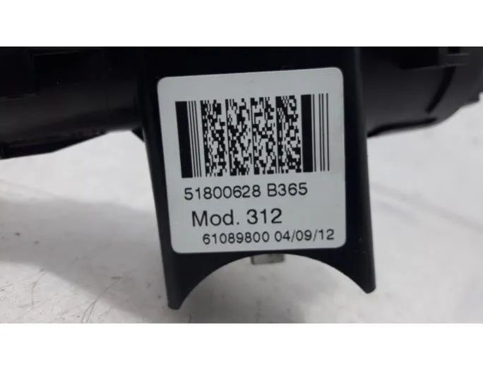 FIAT 500 2 generation (2008-2024) Замок зажигания 51800628,61089800,52180852 27743750