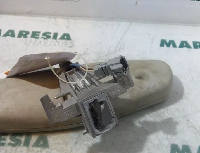 RENAULT Scenic 2 generation (2003-2010) Vnútorné spätné zrkadlo 8200286924,7701066967,8200002525 27743827