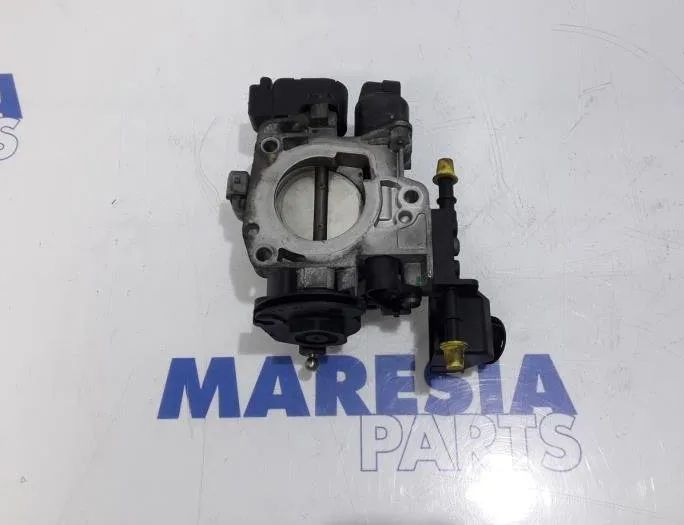 CITROËN C5 1 generation (2001-2008) Škrtiaca klapka 1635V1,00001635V1,9642473280,217A0207 27751838