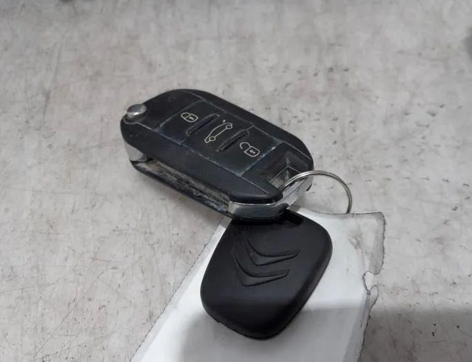 CITROËN C-Elysee 2 generation (2012-2017) Блок управления двигателем 9663123280,9811545080,HW9800913080,9807531680,V29059263A,22661F,6160C0,162640398,N0200,21322977,1611427280,1663364480,1613425780,1677639780 27752211