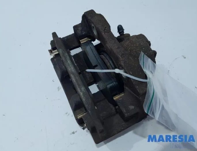 PEUGEOT 208 Peugeot 208 (2012-2015) Other Body Parts 4400R6,1610567680,1651756680 27754599