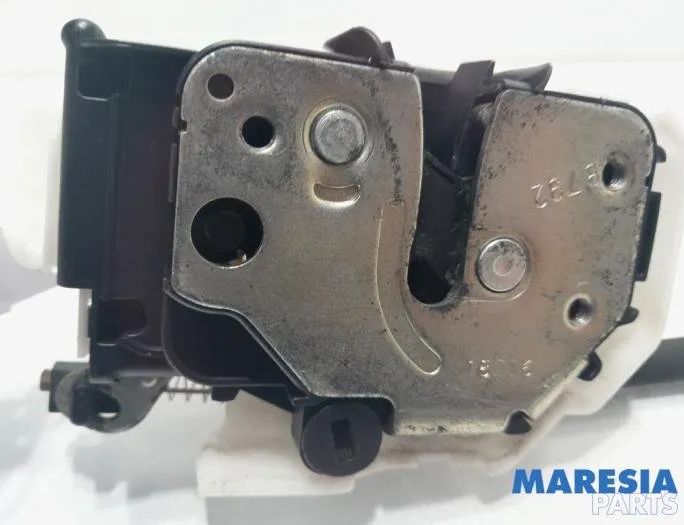 ALFA ROMEO 159 1 generation (2005-2011) Другие кузовные детали 50513051,50502151,50513053,50513055,50513057,90390Z,50522771,50522772,50502153,50522773,50502155,50522774,50502157 27756471