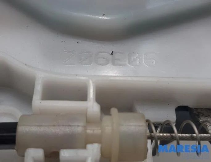 ALFA ROMEO 159 1 generation (2005-2011) Другие кузовные детали 50513051,50502151,50513053,50513055,50513057,90390Z,50522771,50522772,50502153,50522773,50502155,50522774,50502157 27756471