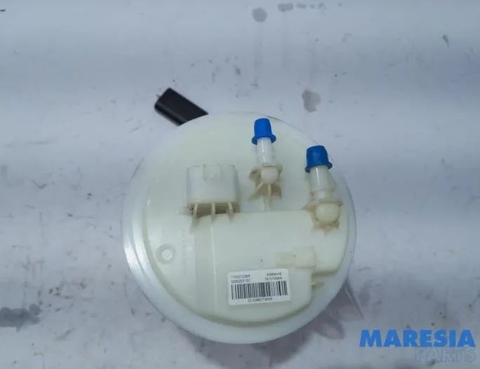 RENAULT Trafic 3 generation (2014-2023) Fuel Pump 0580203152,172021036R,93868446,7610793,172021036R0 27756982