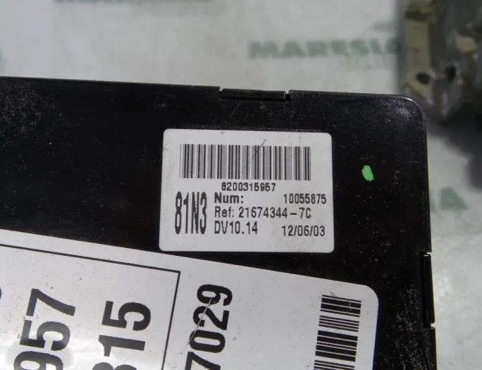 RENAULT Espace 4 generation (2002-2014) Riadiaca jednotka motora 8200316856,8200156879,8200315964,8200315957,8200312426,8200403822 27760903
