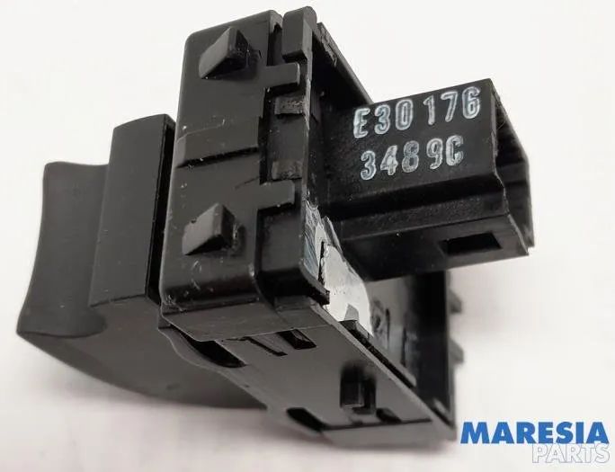 RENAULT Scenic 3 generation (2009-2015) Кнопка стеклоподъемника передней левой двери 254010003R,254010003 27762823