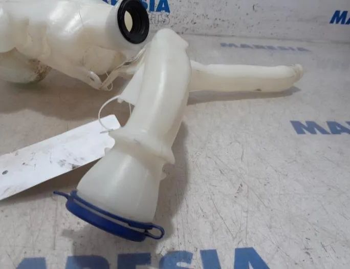 PEUGEOT 207 1 generation (2006-2009) Nádrž na ostrekovač okien 6431F3,9648337580 27782051