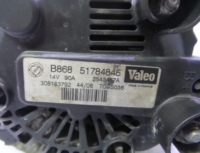 FIAT 500 2 generation (2008-2024) Alternátor 51784845,TG9S036,51859042,308183792 27805359