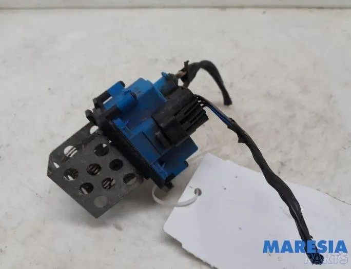 PEUGEOT 3008 1 generation (2010-2016) Interior Heater Resistor 9662240180,1308CP 27823200
