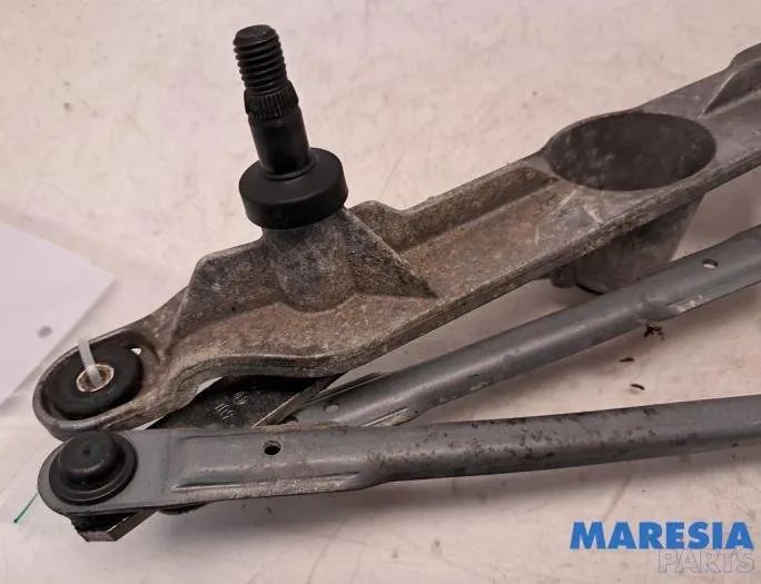 RENAULT Zoe 1 generation (2012-2023) Трапеции стеклоочистителей 288003381R,3397021341 27860894