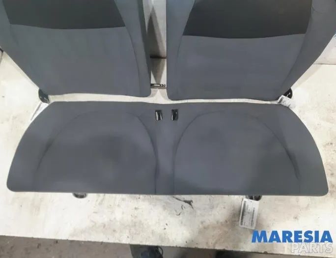 FIAT 500 2 generation (2008-2024) Сиденье заднее 71744070,71744078,71744079,71744090,71753223,71753228 27925567