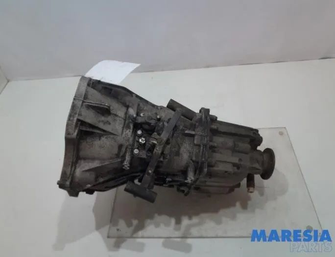 IVECO Daily 3 generation (1999-2006) Gearbox 6S300,1323050003,116711,42534930,8869637 27926200