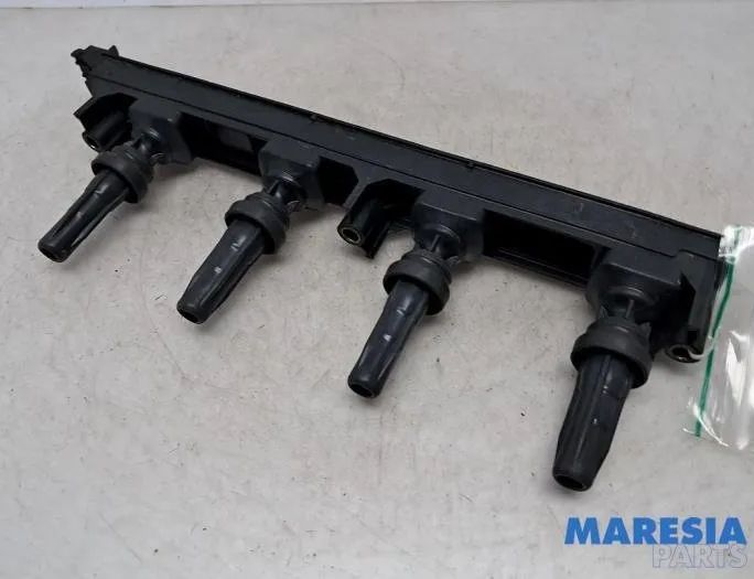 CITROËN C5 2 generation (2008-2017) Vysokonapäťová zapalovacia cievka 9656695780,5970A0 30359903