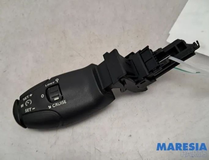 CITROËN DS3 1 generation (2010-2015) Vypínače 96655861XT,6242ZS,96655861ZD 30383344