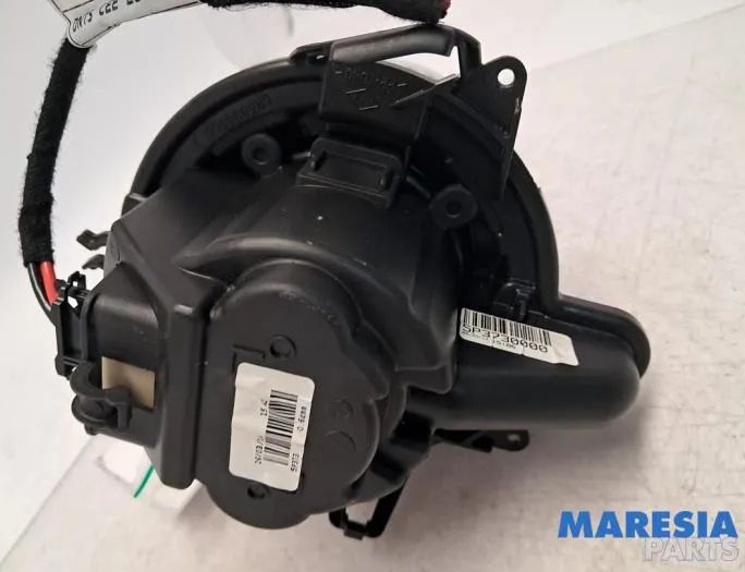 RENAULT Clio 4 generation (2012-2020) Other Control Units 5R5833500,272101005R 32851731