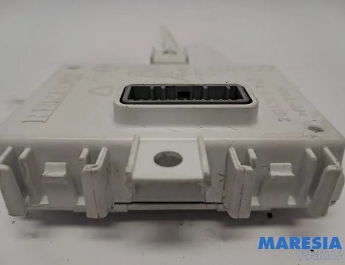 RENAULT Megane 3 generation (2008-2020) Klimatizačná jednotka 280384369R,280380655R,28113971,1917779 32960919