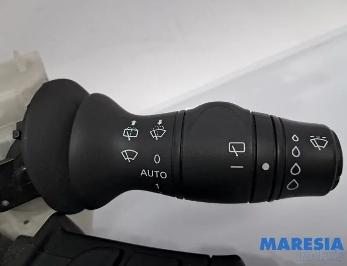 RENAULT Scenic 3 generation (2009-2015) Подрулевой переключатель 255670019R,255520014R,00255670019R 33058837