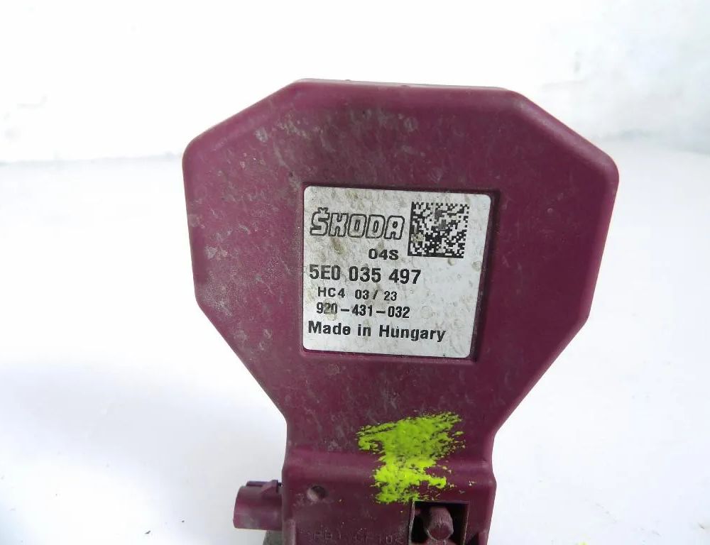 SKODA Scala 1 generation (2019-2023) Zosilňovač zvuku 5E0035497 33077108