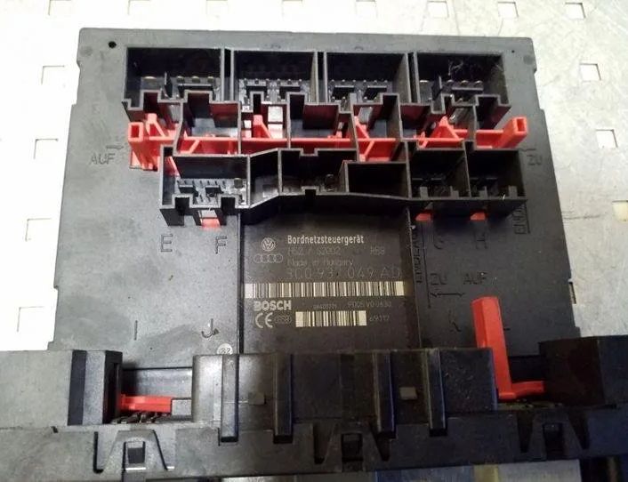 VOLKSWAGEN Passat Variant 1 generation (2010-2024) Блок управления Комфорт 3C0937049AD 26069561