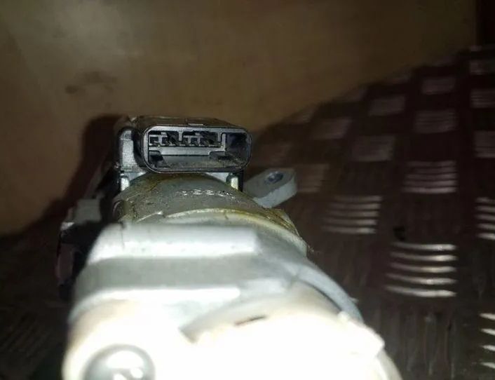 TOYOTA Avensis Verso 1 generation (2001-2003) Замок зажигания 45020287,8978328070 26081921