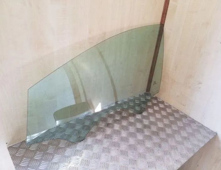 FORD Focus 3 generation (2011-2020) Стекло передней левой двери BM51A21411A 26089907