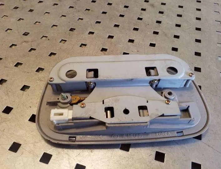 MAZDA Premacy CP (1999-2005) Interiérové osvetlenie B25F51310 26107783