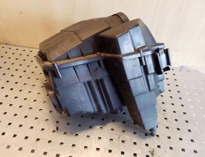 LAND ROVER Range Rover Sport 1 generation (2005-2013) Vzduchový filter Box PHB500182 26114148