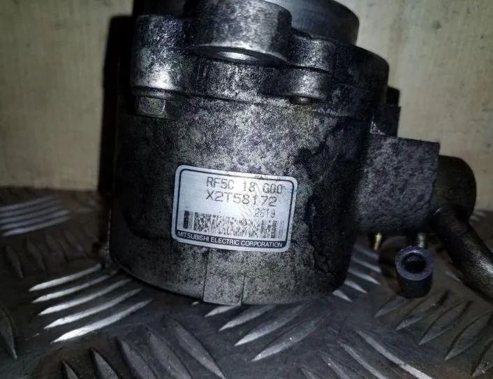 MAZDA 6 GG (2002-2007) Vacuum Pump RF5C18G00,X2T58172 26120343