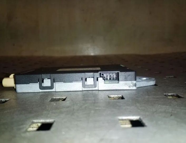 AUDI TT 8J (2006-2014) Bootlid Antenna Amplifier 8J8035225M,50110025 26149916