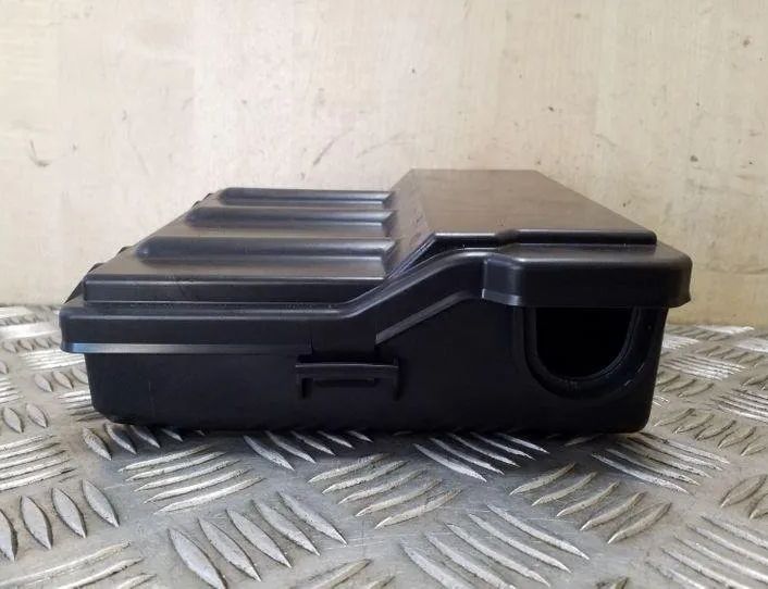 AUDI Q5 8R (2008-2017) Другие внутренние детали 8T0035613,8T0035619 26158076