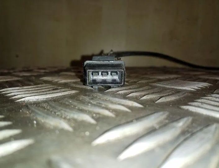 VOLKSWAGEN Golf 5 generation (2003-2009) Датчик положения коленчатого вала 038907319 26159987