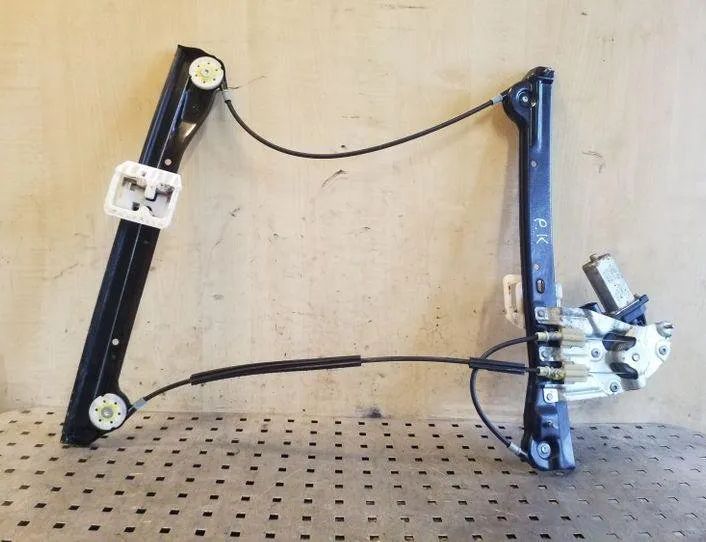 MINI Countryman 1 generation (R60) (2010-2016) Regulátor okna ľavých predných dverí 126670295,9800565 26180240