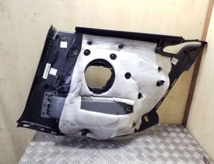 AUDI A5 8T (2007-2016) Ostatné vnútorné časti 8T0867035 26183470